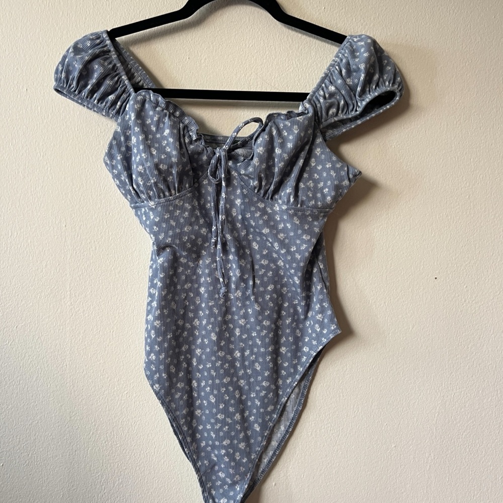 Wild Fable Blue Floral Off-Shoulder Bodysuit